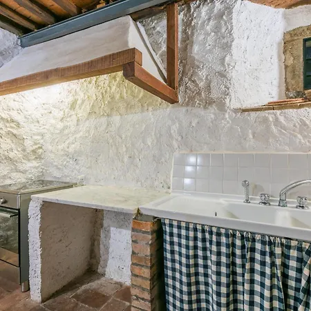 Taverna By Interhome Apartamento